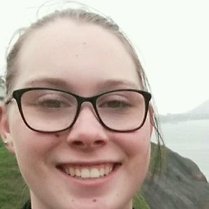 Meet your Posher, Mallory